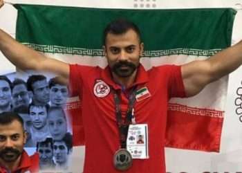 فرار ورزشکاران قهرمان ایران چرا؟