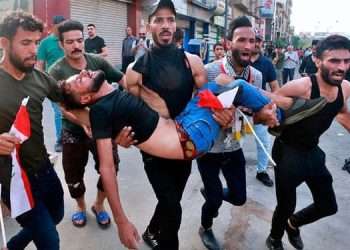 مناجات پدر یکی از شهیدان انقلاب اکتبر عراق