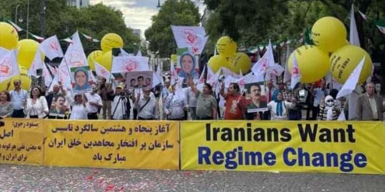 سازمان مجاهدین خلق ۵۸مین سالروز تولدش را جشن گرفت