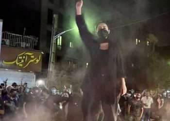 اخراج ایران از کمیسیون مقام زن چه تبعاتي براي خامنه‌ای خواهد داشت؟-
