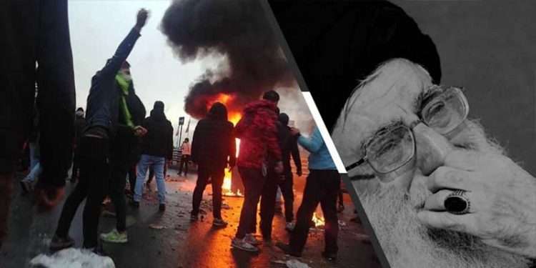 آیا مساله انقلاب ایران قشر خاکستری است؟