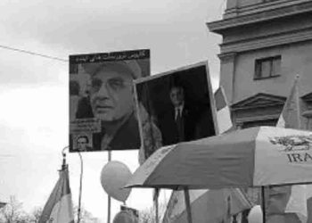ساواکی‌های جهان متحد شوید!