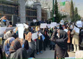 وزارت آموزش و پرورش ۲ تن از معاونین این وزارتخانه را عزل کرد!