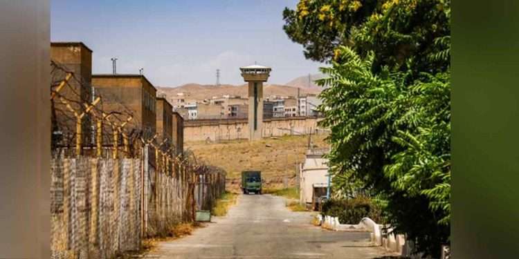 چرا خامنه‌ای زندان گوهردشت را بست؟!