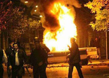چرا می گوییم جامعه ایران در وضعیت انقلاب است؟