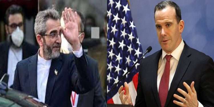 آیا دخیل بستن خامنه‌ ای به درگاه  کدخدا دردی از او دوا می کند؟