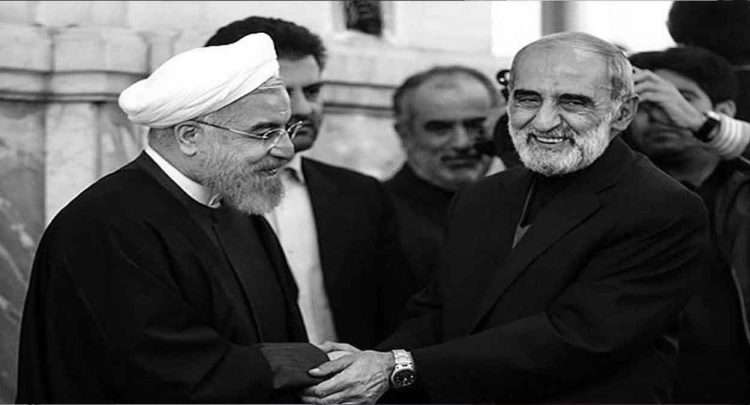 پابوسی روحانی به آستان خامنهای و دست رد کیهان