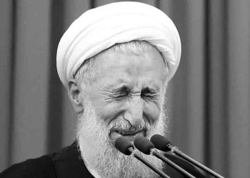 وقتی آخوند کاظم صدیقی نگران آبرو می شود!