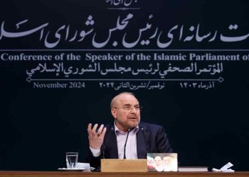 قالیباف به جای پزشکیان قانون حجاب و عفاف را ابلاغ خواهد کرد!