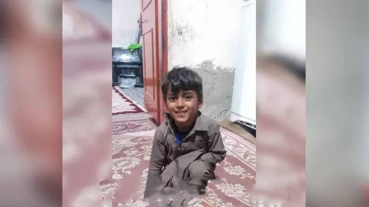 یوسف شهلیبر ۵ساله همراه با برادر متولد نشدهاش با شلیک پاسداران کشته شد!