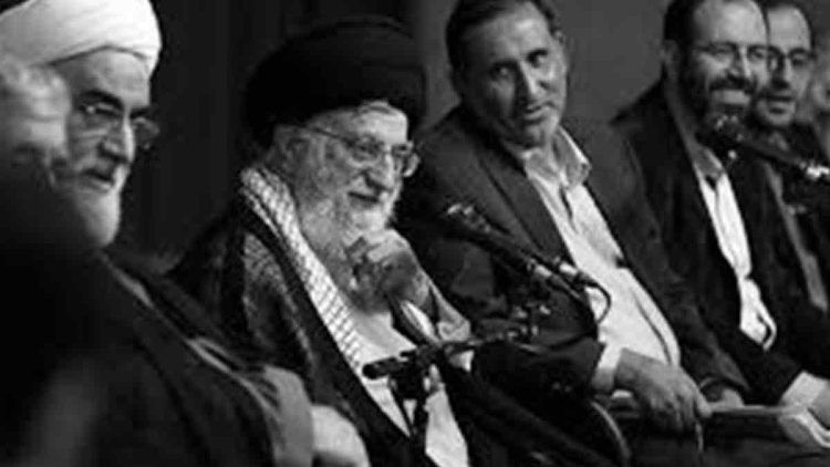 محفل شعر خامنه‌‌ای، پرده‌ای برای پنهان کردن ترس و سرنگونی