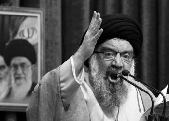 آخوند خاتمی؛ آفتاب‌پرستی که حالا به قران متوسل شد!