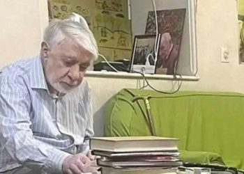وحدت ملی باسمه‌ای ازهم گسست؛ میرحسین موسوی خواهان تغییر قانون اساسی شد!