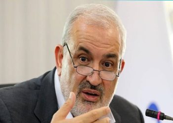 استیضاح وزیر نیروی پزشکیان گامی بلند در مسیر فروپاشی وحدت خیالی