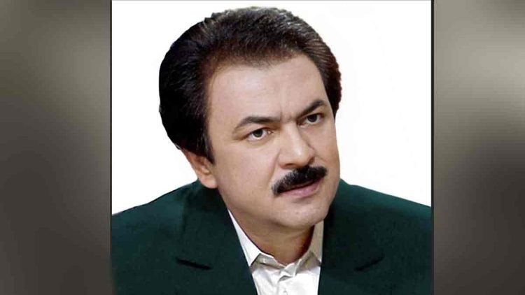 مسعود رجوی: گناه بزرگ زن انقلابی مجاهد خلق، روسری یا اوج رزمندگی؟