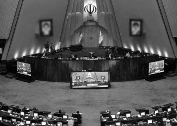 هراس از گردابی سرنگونی نمایندگان مجلس را سراسیمه کرد