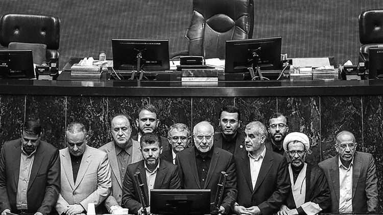 جنگ قدرت؛ بحرانی پایان ناپذیر در رأس حاکمیت ایران