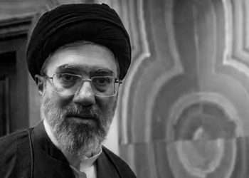 مکثی بر پیام مجتبی خامنه‌ای در مورد تفاهم نامه بین آمریکا و رژیم