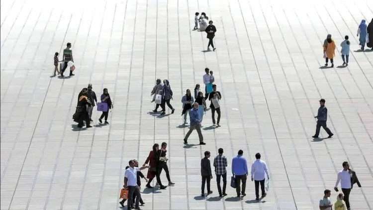 در کوچه‌پس‌کوچه‌های ایران؛ زندگی یا انتخاب بین بد و بدتر؟